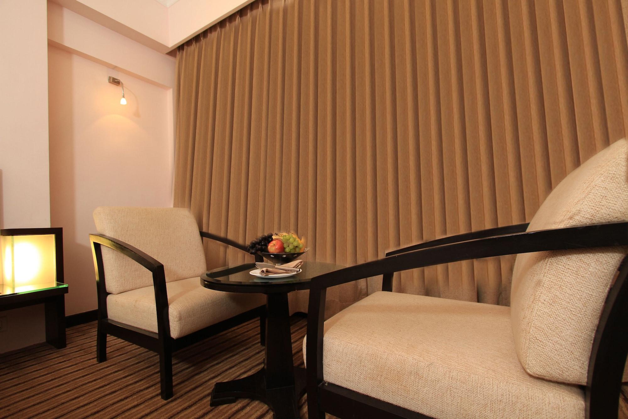 Hotel Fidalgo Panaji Exteriör bild