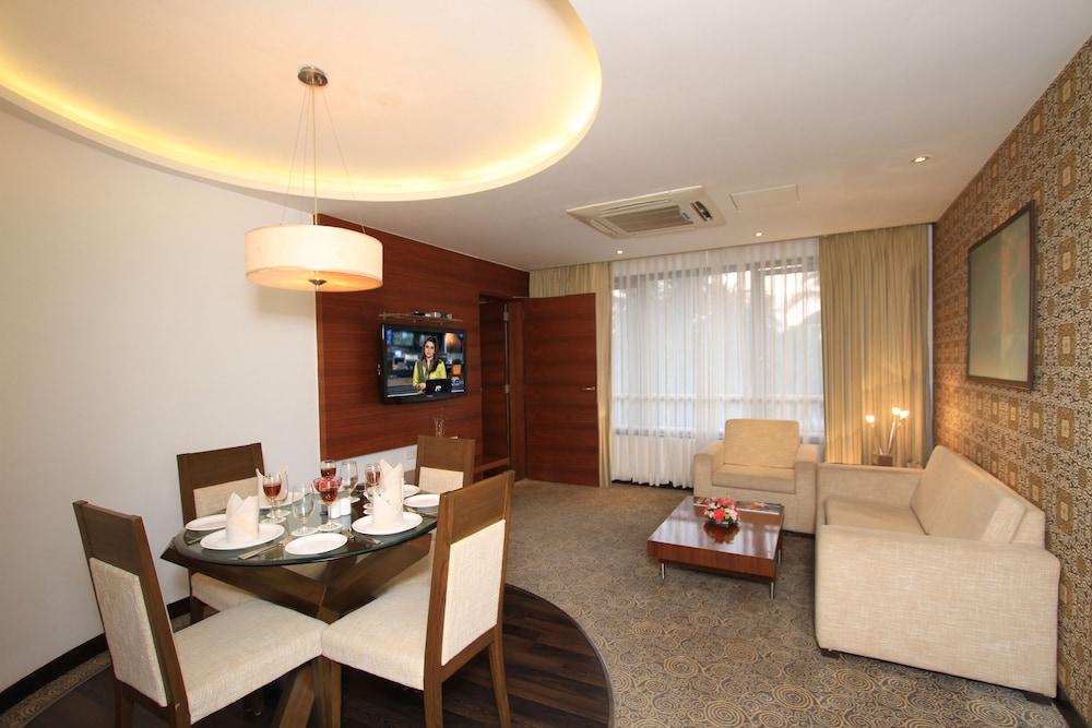 Hotel Fidalgo Panaji Exteriör bild