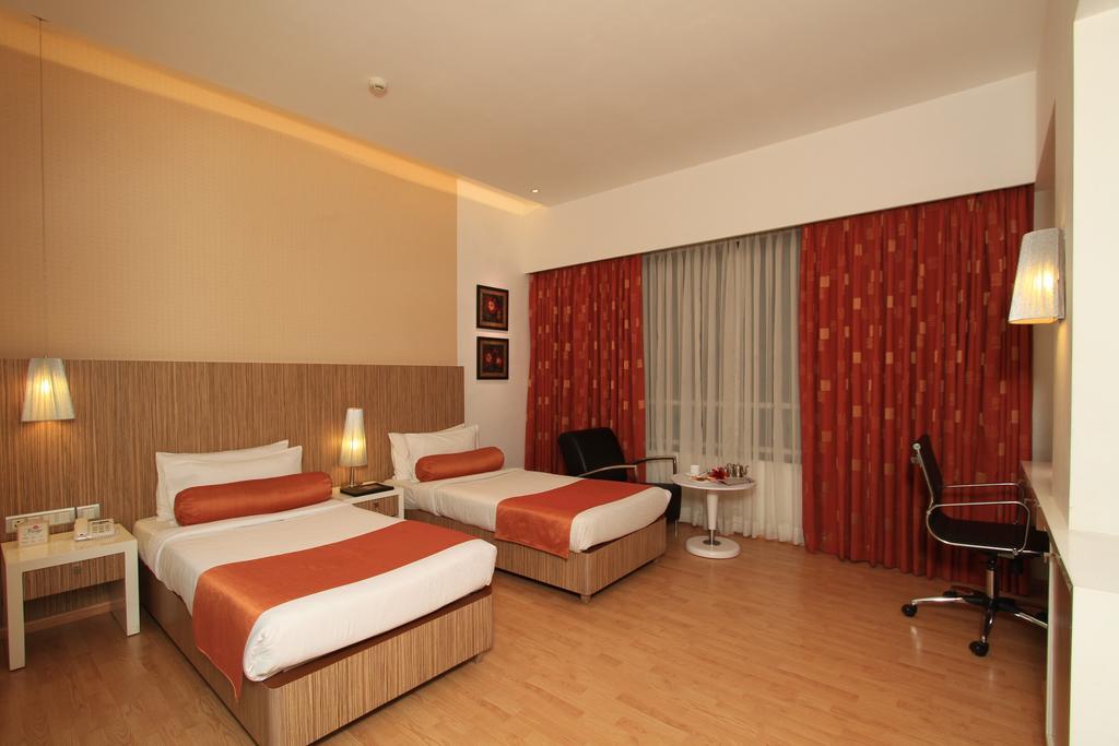 Hotel Fidalgo Panaji Exteriör bild
